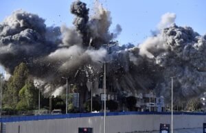 Dengan mengebom Lebanon, Israel “menguji” gencatan senjata dengan Iran, menurut Uni Eropa