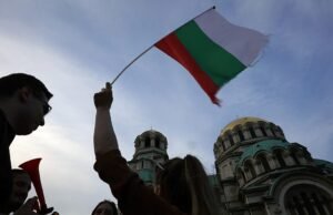 Video. Apakah disinformasi Rusia merupakan ancaman terhadap pemilu Bulgaria?