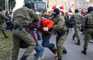 Menurut PBB, "praktik penahanan yang sangat mengkhawatirkan" di Belarusia