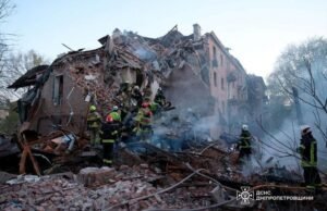 LANGSUNG, perang di Ukraina: semua informasi terbaru. Dua tewas, 21 terluka dalam serangan drone dan rudal Rusia di Dnipro