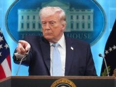 Dari ancaman pemusnahan hingga gencatan senjata: bagaimana Donald Trump menabur kekacauan terhadap Iran