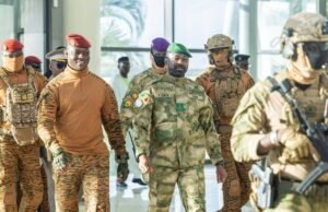 Mali: menyusul serangan para jihadis dan pemberontak Tuareg, reaksi AES dan pengkhianatan tentara bayaran Rusia