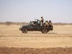 Burkina Faso: bagaimana tentara, pasukan pendukungnya, dan kelompok jihad telah membunuh lebih dari 1.800 warga sipil sejak tahun 2023, menurut HRW