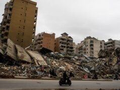 HIDUP. Perang di Timur Tengah: Tentara Israel mengebom pinggiran selatan Beirut