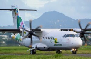 Maskapai penerbangan Air Antilles, yang dilikuidasi, menghentikan aktivitasnya
