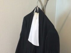 Para pengacara melakukan pemogokan di seluruh Perancis menentang reformasi Darmanin dan pengakuan bersalah atas kejahatan