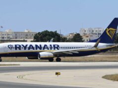 Penumpang Ryanair harus check-in lebih awal… dengan risiko tidak naik pesawat sejak tanggal tersebut