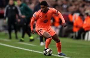 Penyerang Barcelona itu siap memainkan permainan kesabaran di tengah ketidakpastian masa depannya