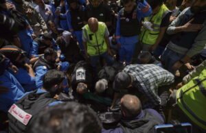 Di Lebanon, perang Israel melawan pekerja penyelamat sangat mirip dengan perang yang dilakukan terhadap para perawat di Gaza