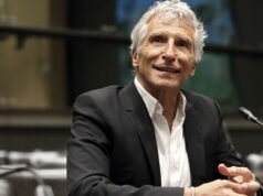 Nagui menangani pelapor komisi penyiaran publik