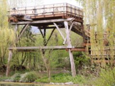 Hunawihr. Untuk ulang tahunnya yang ke-50, NaturOparC kembali ke jalurnya dengan pemandangan bangau yang menakjubkan