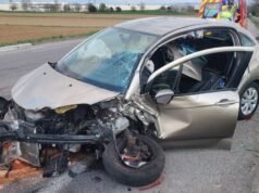 Eguisheim. Dampak frontal pada RD83, beberapa orang terluka