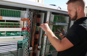 Timur Besar. Mulai dari sayuran hingga serat optik, Kawasan ini memuji produksi lokal