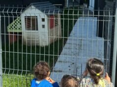 kunci telah diubah, seorang manajer memposisikan dirinya untuk mengambil alih persewaan