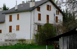 tersangka guru Haïm Goël ditempatkan dalam tahanan pra-sidang