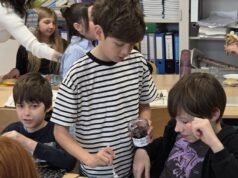 Markkolsheim. Di sekolah dasar, sarapan hari Senin untuk mengawali minggu dengan benar