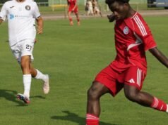 Sepak bola. Nasional 3: dikurangi menjadi sepuluh, Racing Club de Strasbourg II meleset dari sasaran di Sochaux