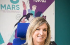 Timur Besar. Delphine Joly menunjuk direktur regional bidang ekonomi, ketenagakerjaan, pekerjaan dan solidaritas