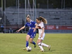 Sepak bola. Epilog kejam di Fleury, para wanita dari Racing Club de Strasbourg dihukum dengan dua serangan balik