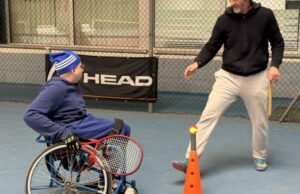 Oberhausbergen. Sabtu, cobalah tenis sehat dan tenis kursi roda