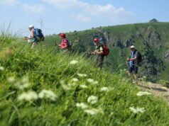 Lembah Munster. Jalur ini menunggu pejalan kaki mulai tanggal 1 Mei