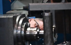 Rhone. Setelah edisi 2025 dengan 11.000 tawaran pekerjaan, pertunjukan ini kembali pada 29 April di Villeurbanne