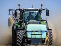 peringatan menjelang debat parlemen