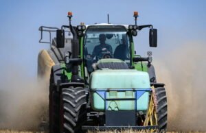 peringatan menjelang debat parlemen