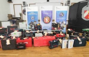 juga. Pencurian peralatan konstruksi secara geng terorganisir: enam orang didakwa dan dipenjarakan