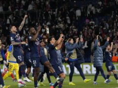 Sepak bola. PSG memenangkan semifinal Liga Champions yang luar biasa melawan Bayern Munich, hidupkan kembali pertandingannya
