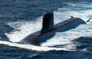 Kapal selam Suffren mencapai prestasi pertama bersama Angkatan Darat AS dalam memulihkan drone