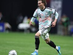 Barcelona memantau dengan cermat pemain muda Ajax yang dijuluki Eden Hazard berikutnya; Arsenal, Chelsea juga tertarik